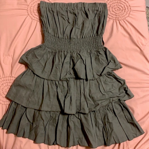 Have Dresses & Skirts - Have dark green dress with elastic and ruffles